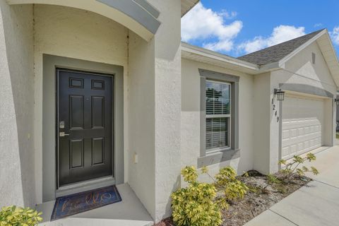 A home in Port St Lucie