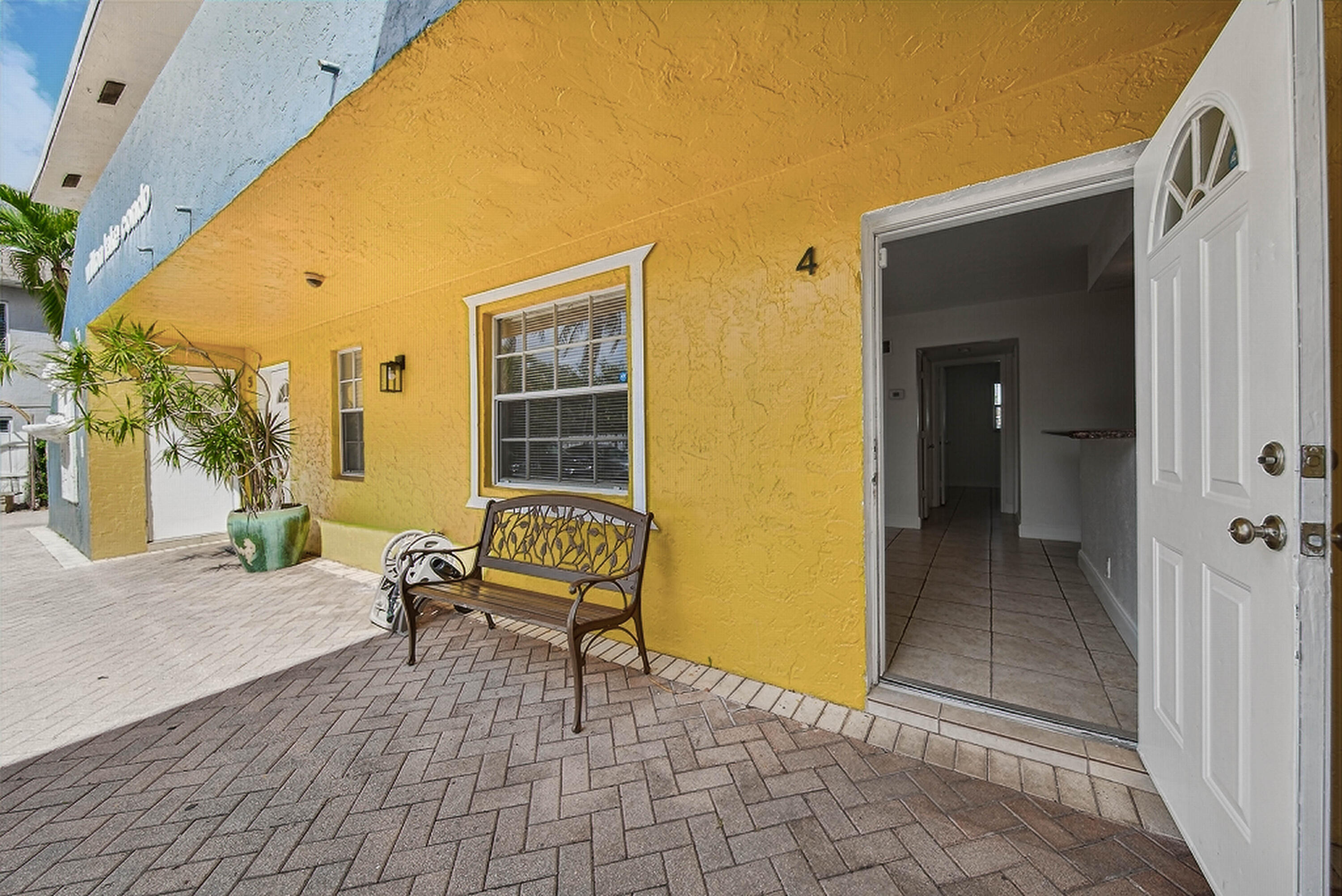 WILTON LAKE CONDOMINIUM - Residential