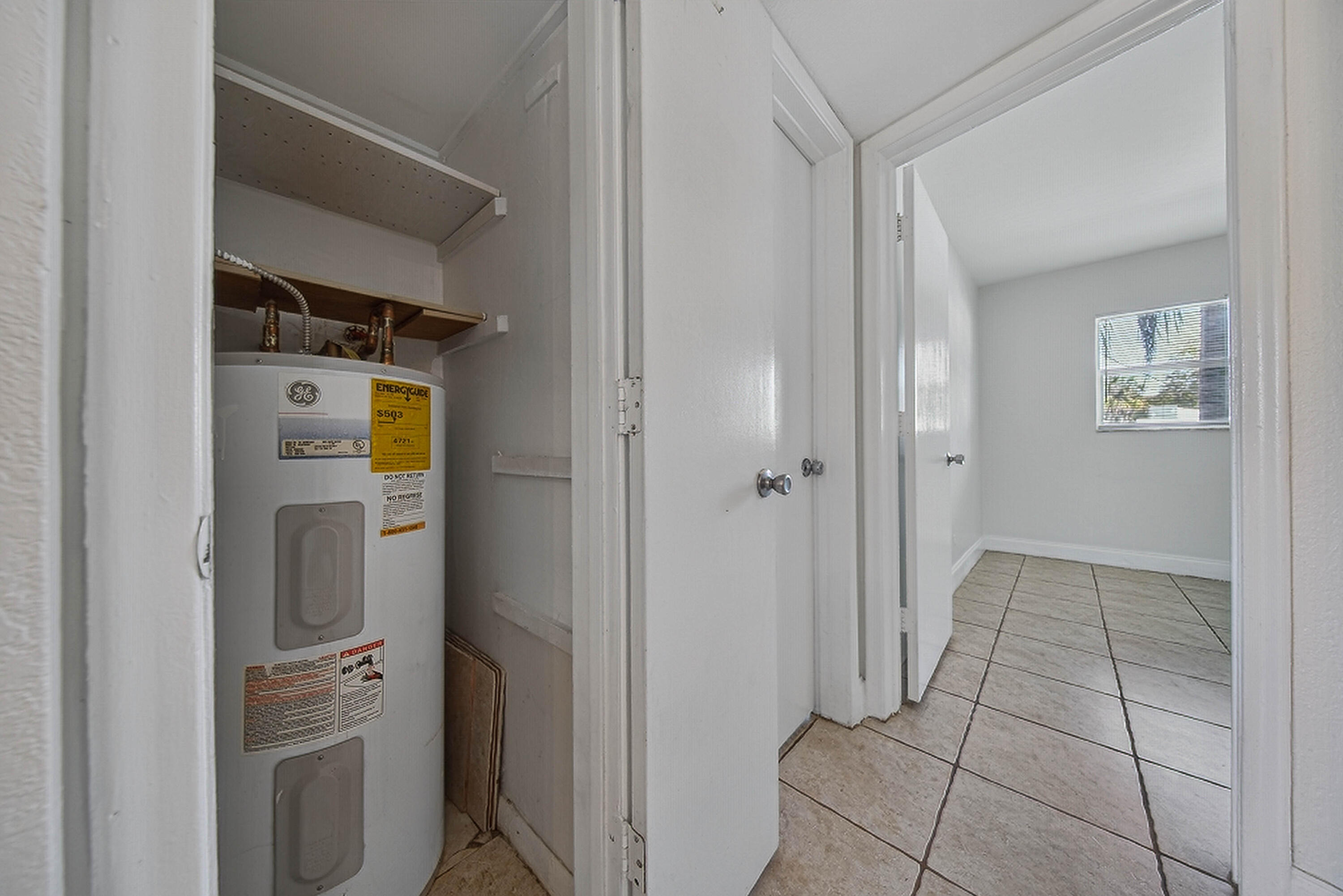 WILTON LAKE CONDOMINIUM - Residential