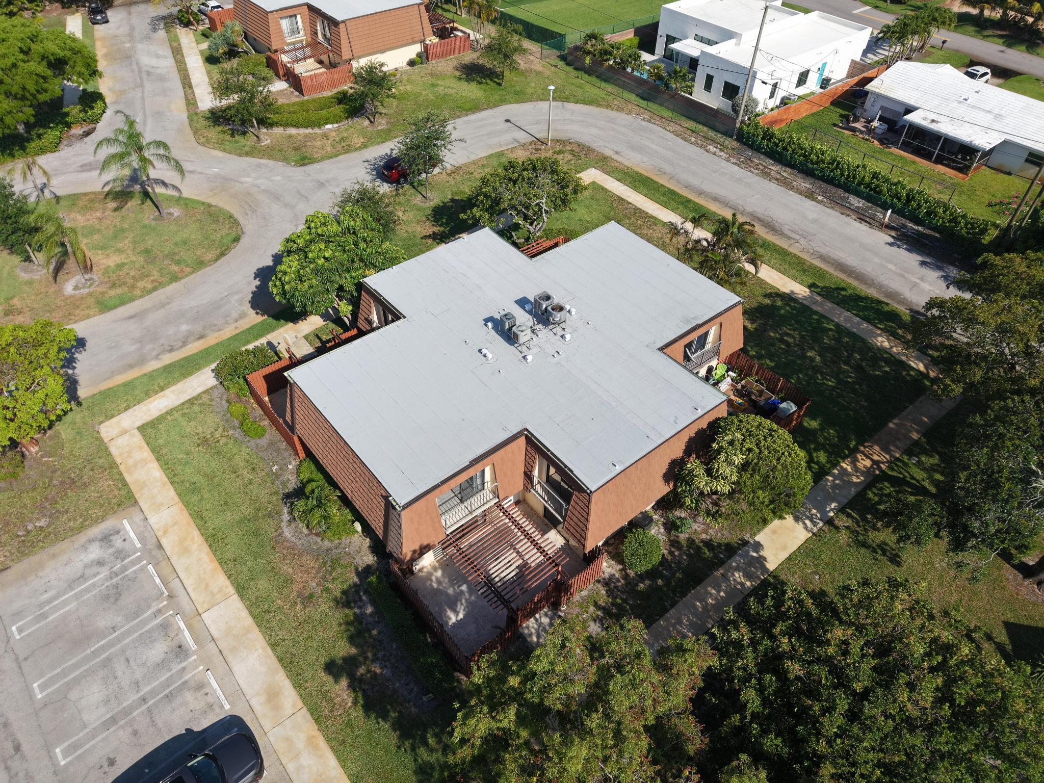 2660 Albatross Road N 6-C