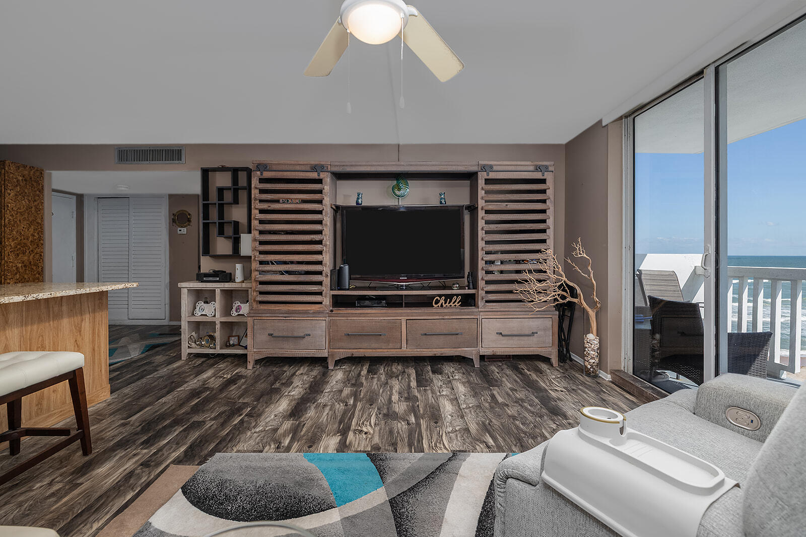 THE TOWERS - Residential
