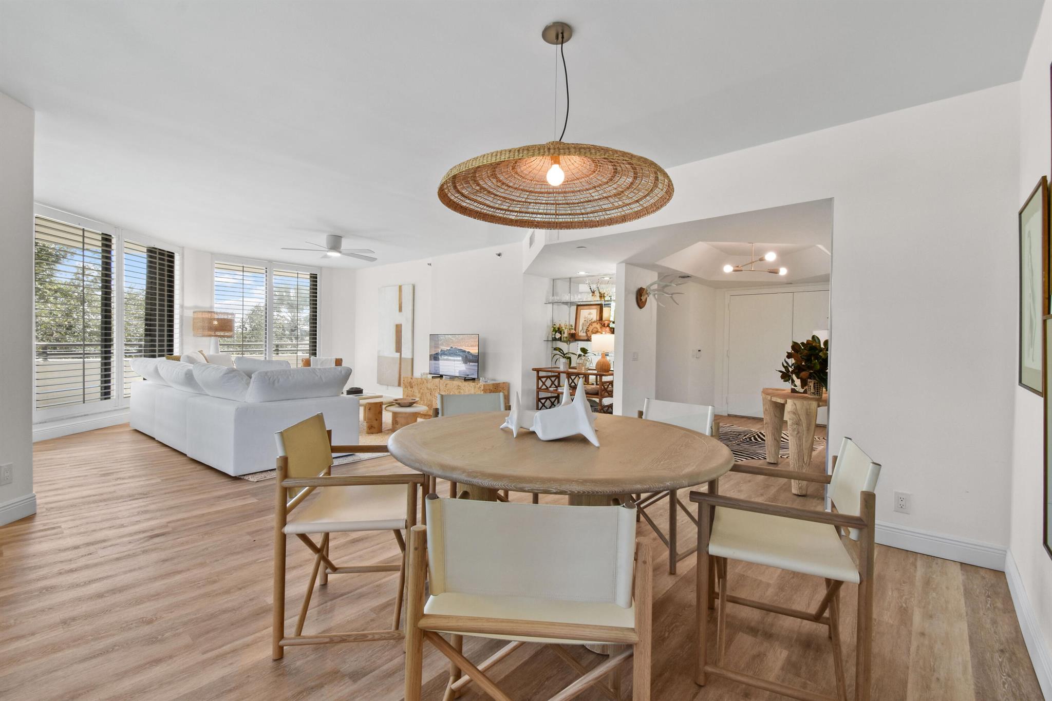SOUTHPORTE ONE AT JONATHA - Residential