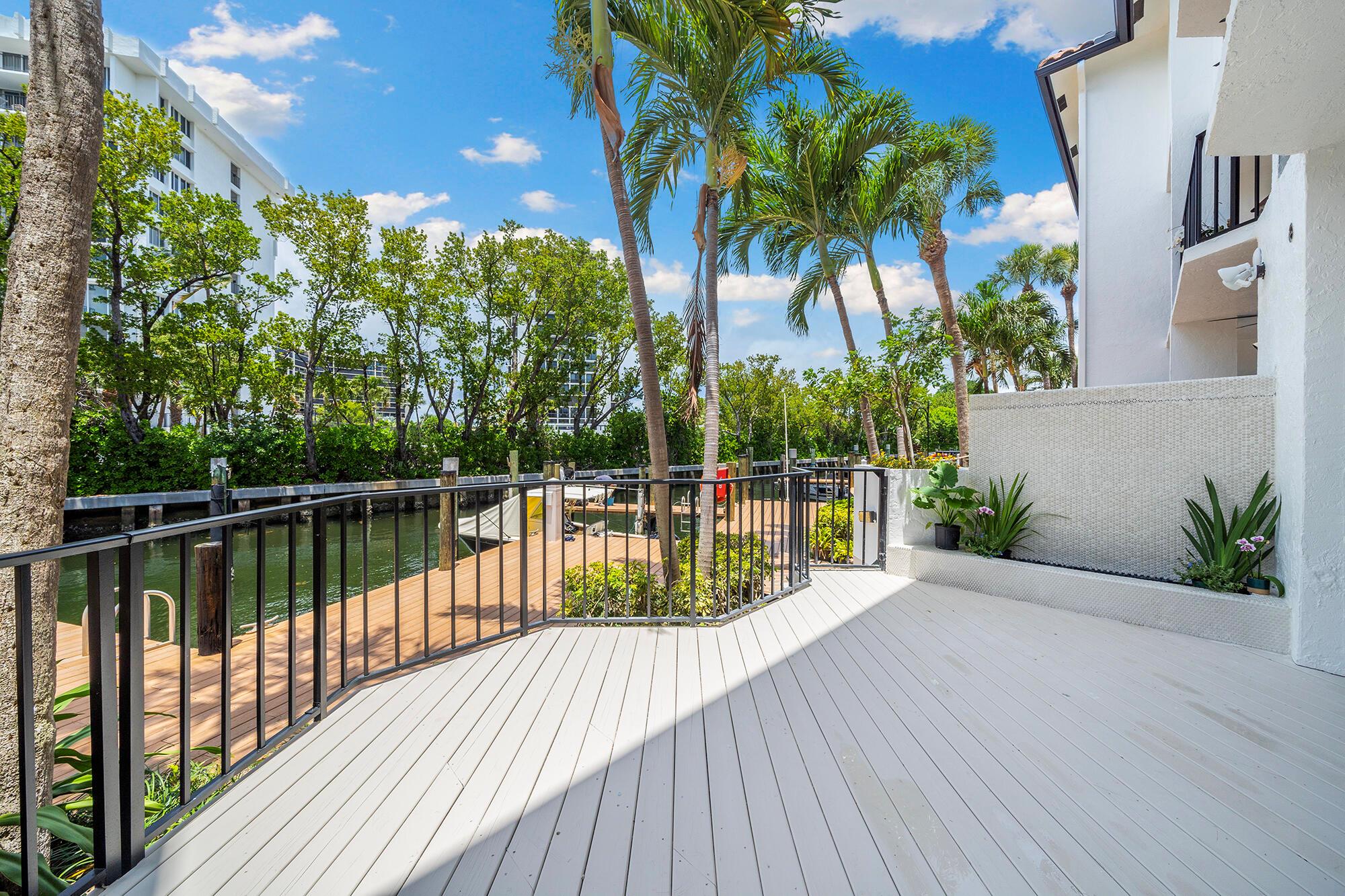 SEA RANCH CLUB - Residential