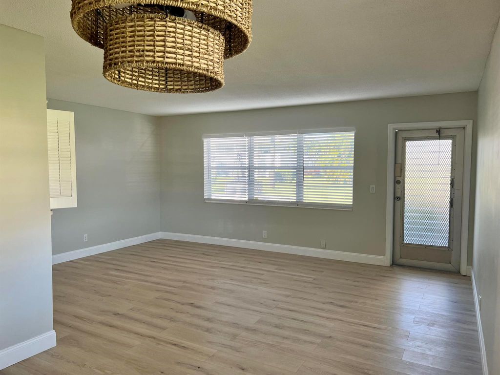 Photo of 152 Easthampton G, West Palm Beach, FL 33417 (MLS # R10860770)