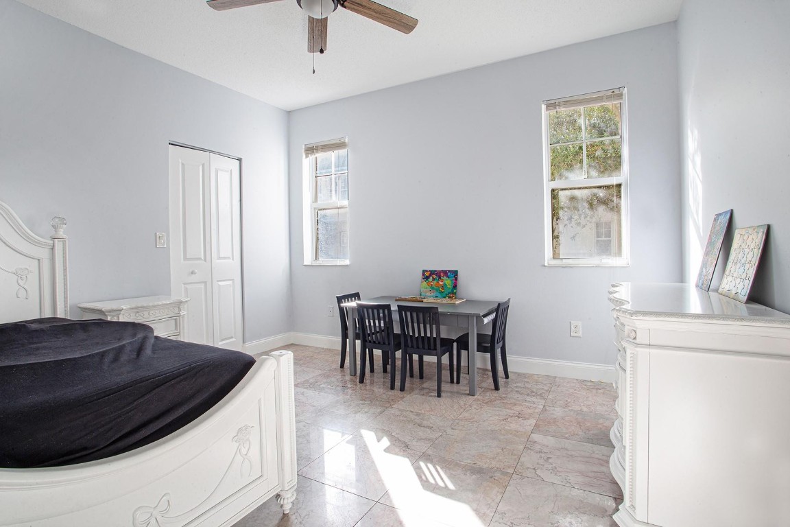 poinciana - Residential