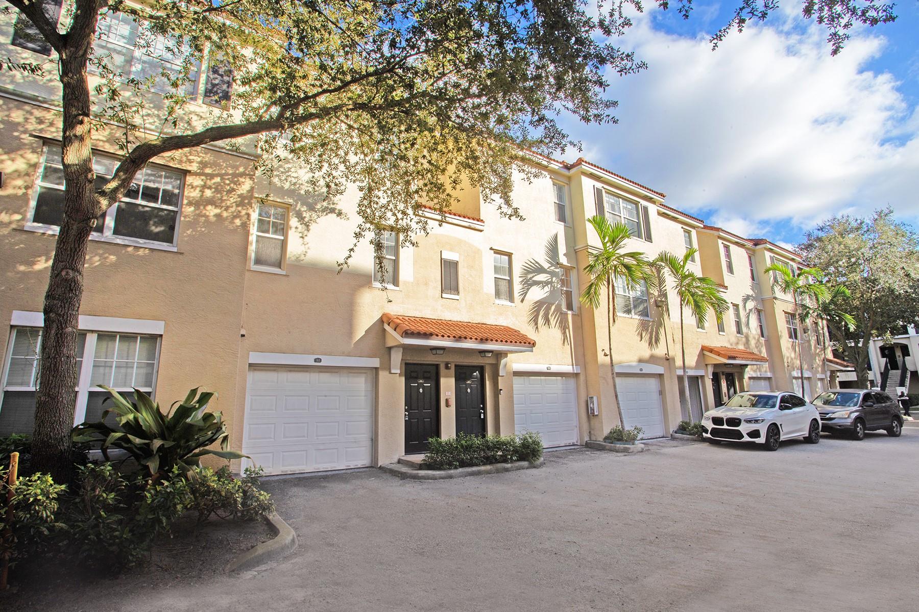 poinciana - Residential