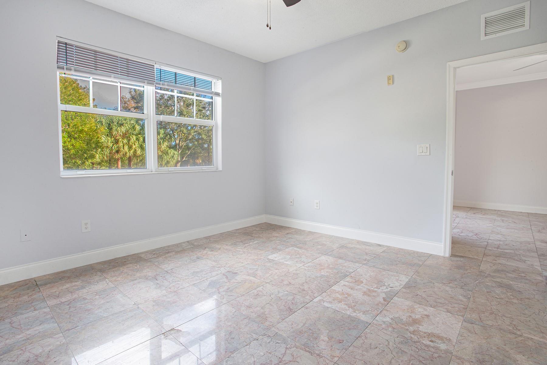 poinciana - Residential