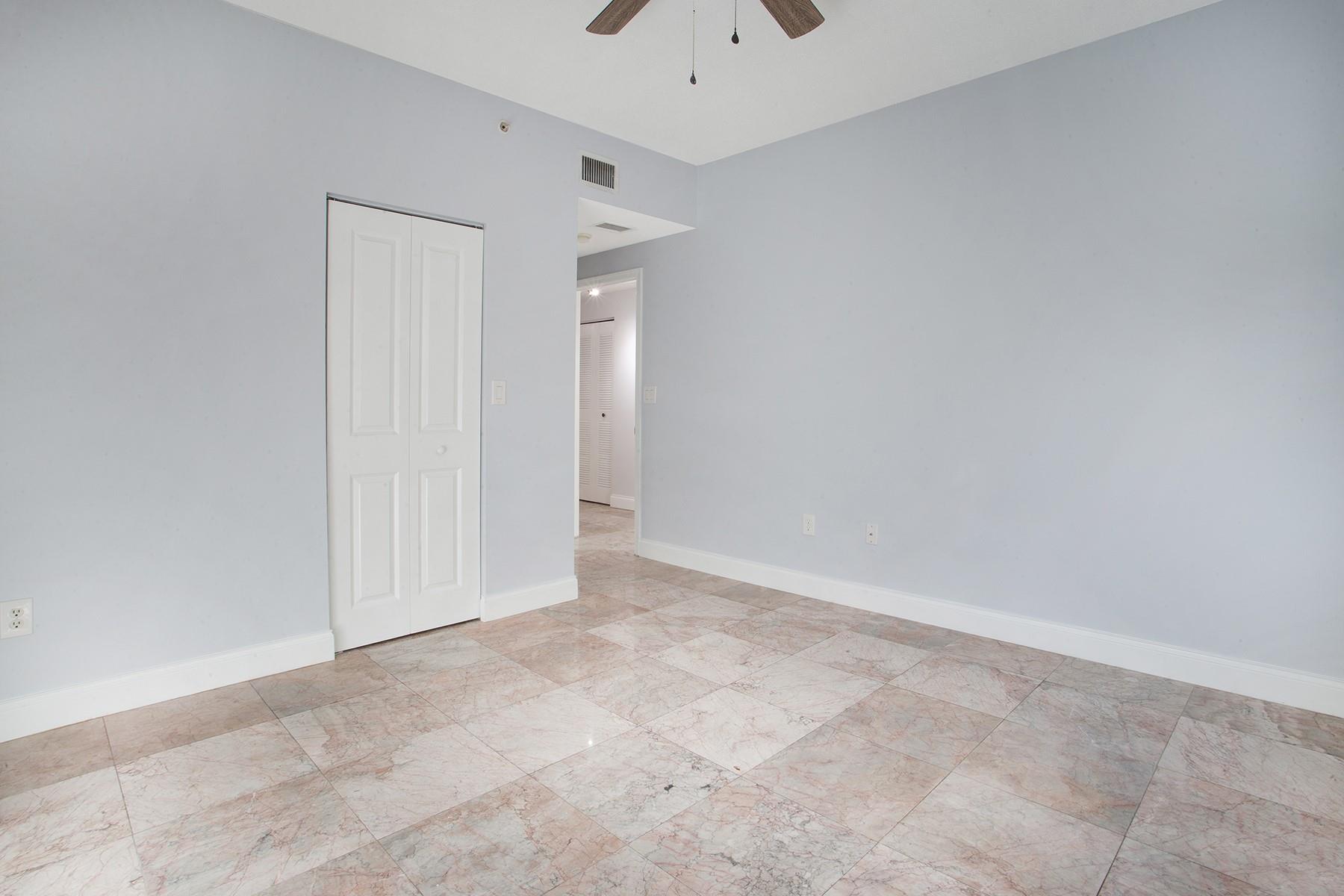 poinciana - Residential