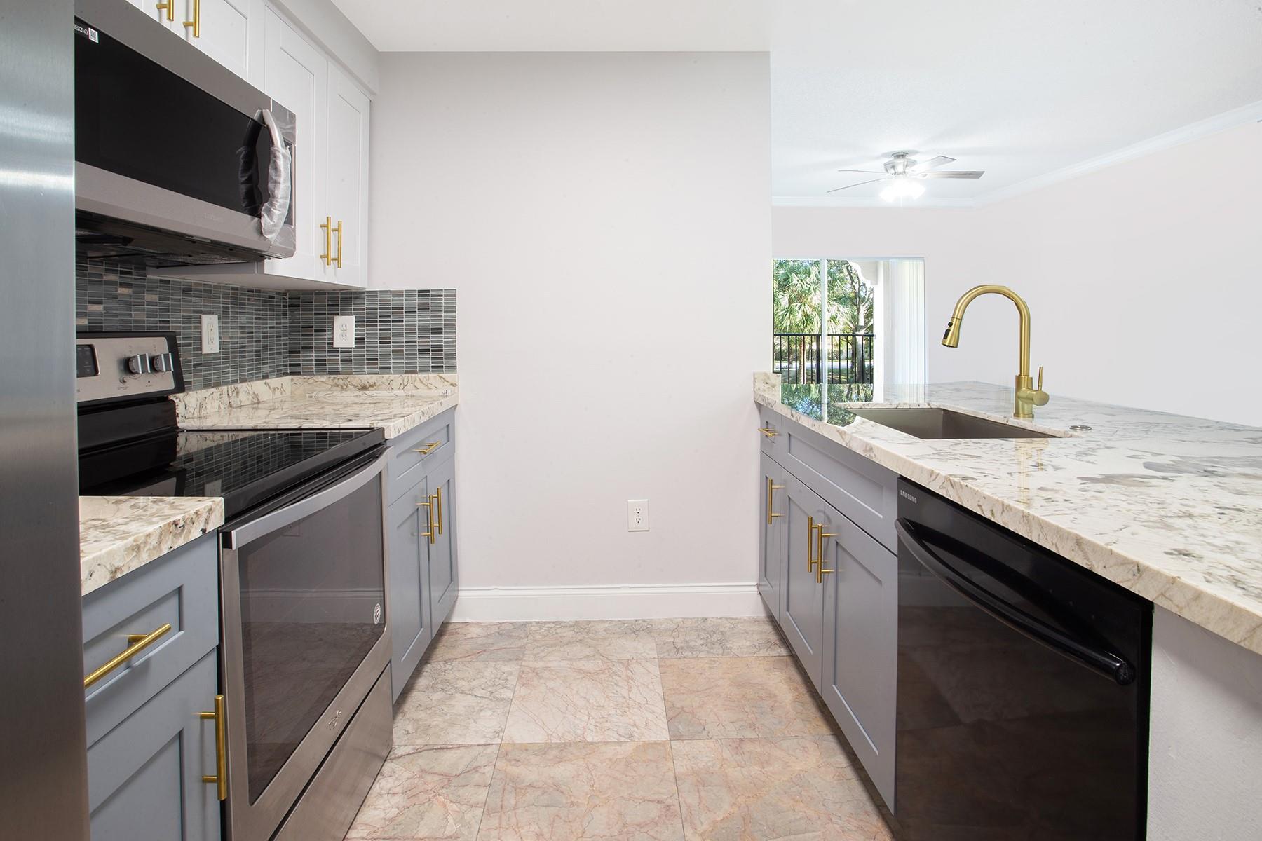 poinciana - Residential