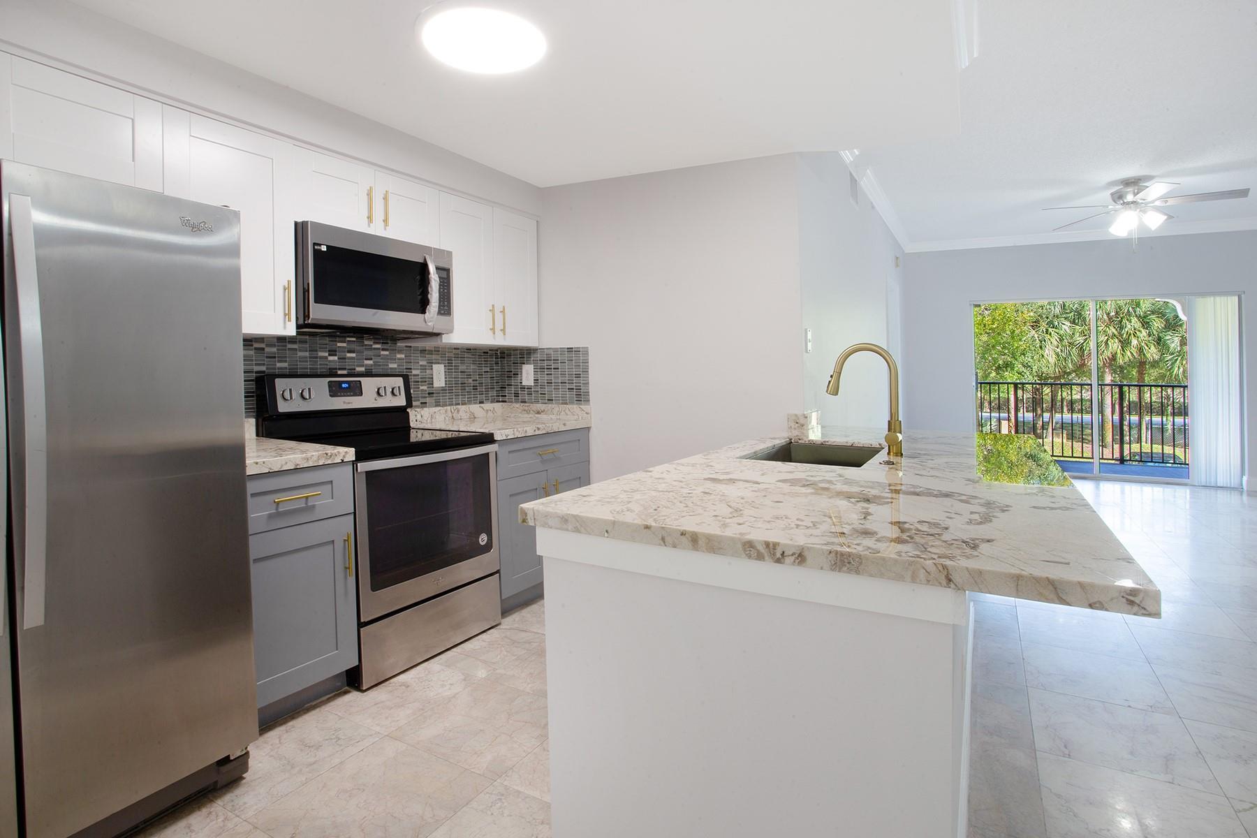 poinciana - Residential