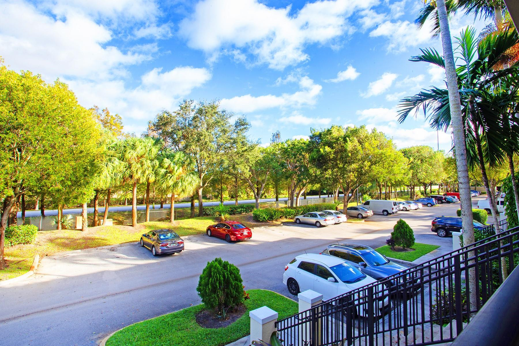 poinciana - Residential