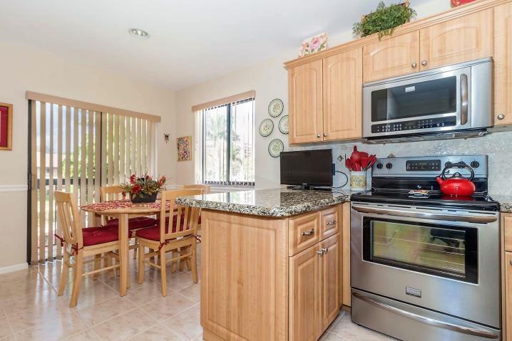 FOUNTAINS SOUTH CONDO 2 - Residential