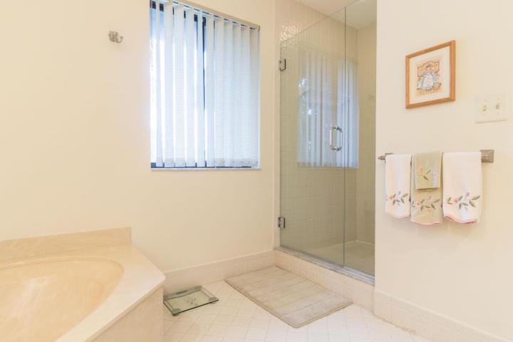 FOUNTAINS SOUTH CONDO 2 - Residential