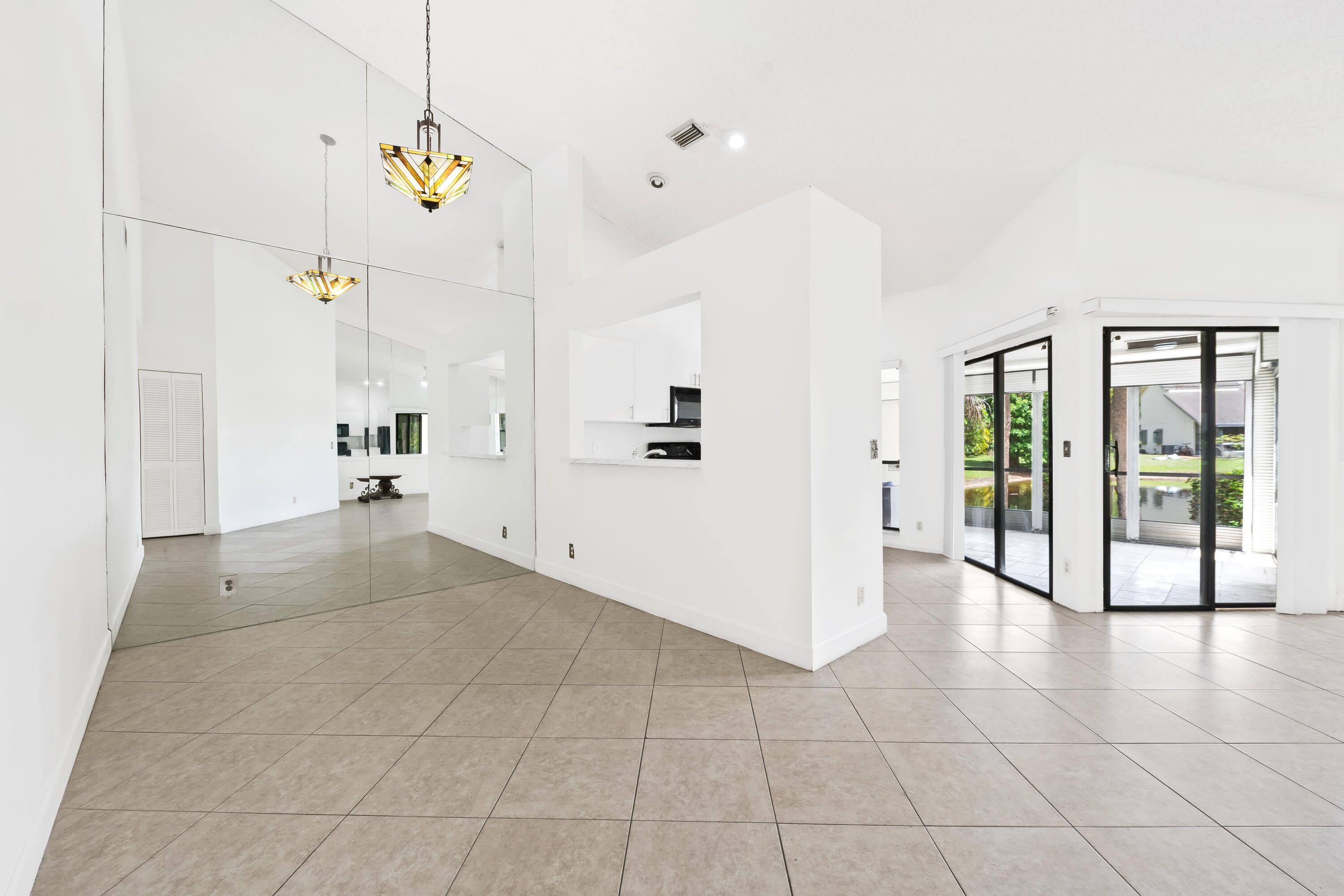 BOCA RIDGE PARK CONDO - Residential Lease