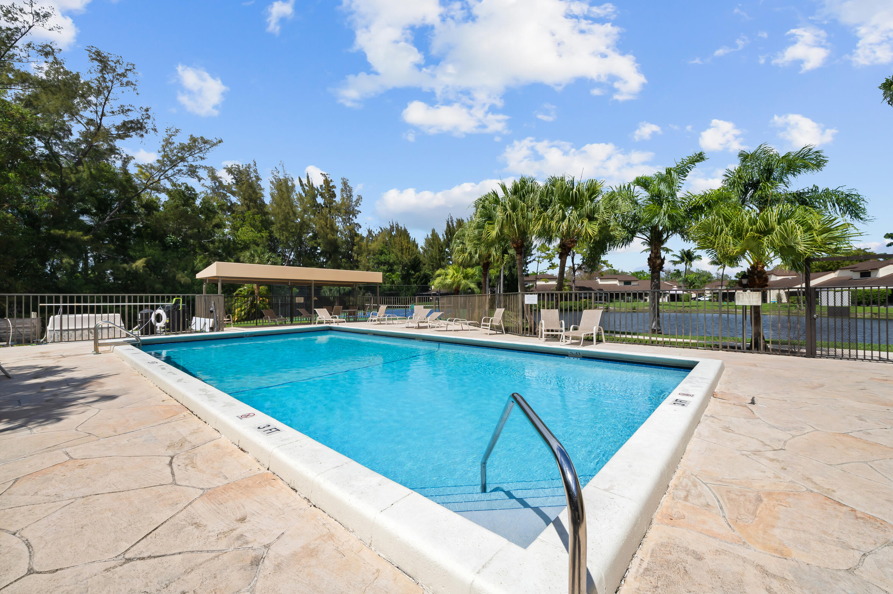 BOCA RIDGE PARK CONDO - Residential Lease