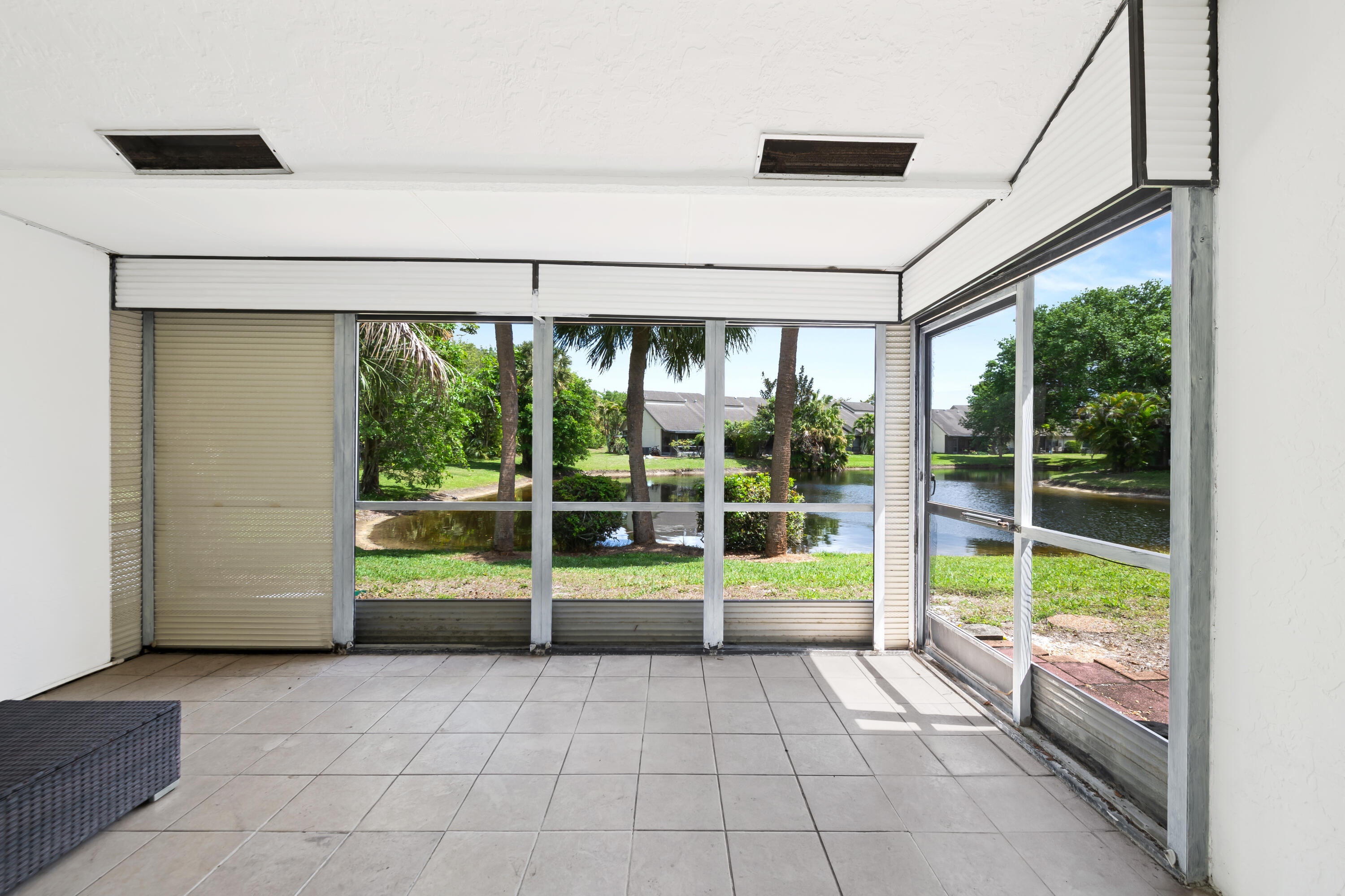 BOCA RIDGE PARK CONDO - Residential Lease