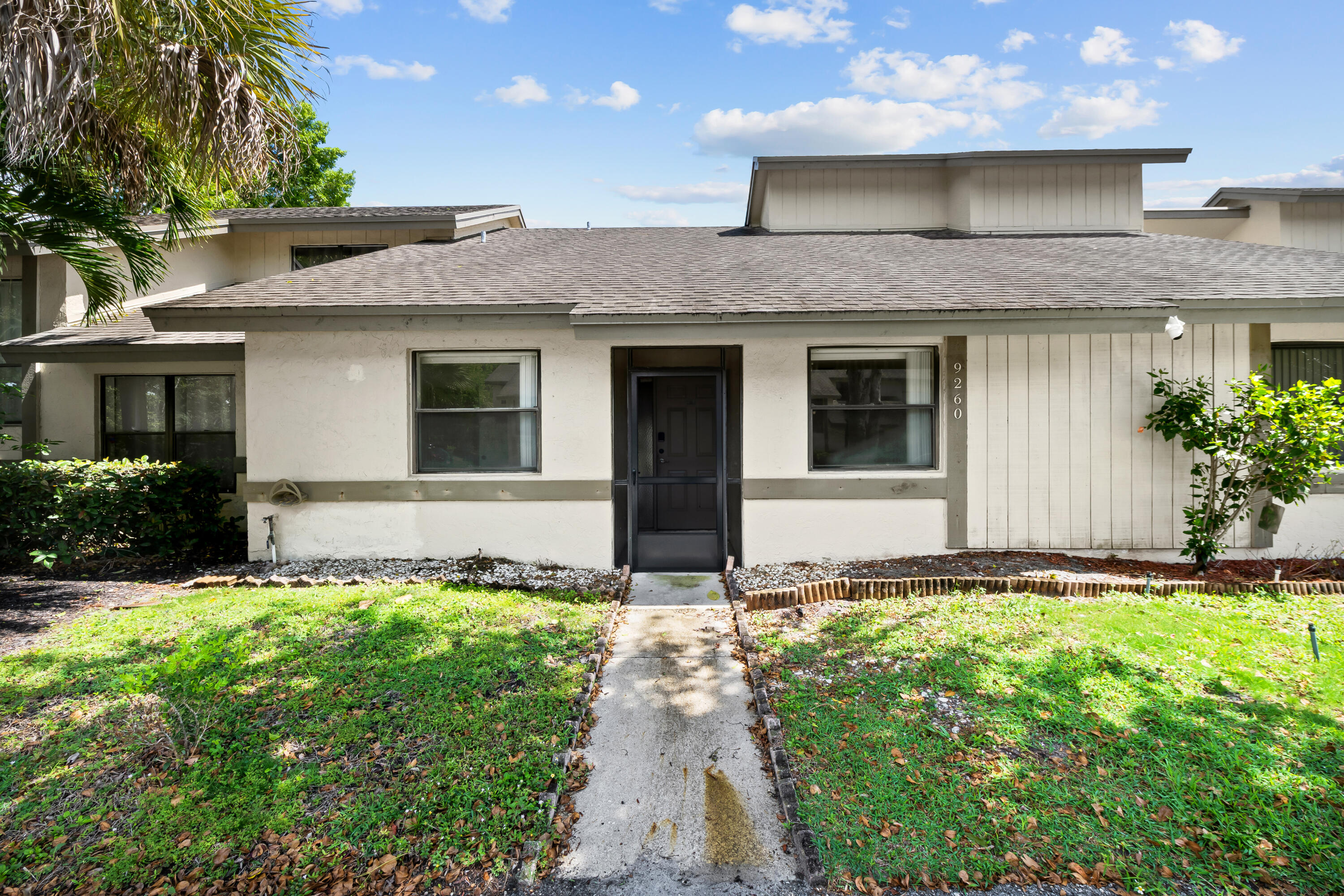 BOCA RIDGE PARK CONDO - Residential Lease