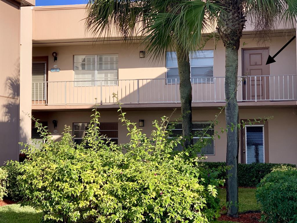 Remodeled Two bedroom, Two full bath 2nd floor condo in desirable Kings Pointe. New A/C, remodeled kitchen features white cabinets, granite countertops, stainless steal appliances and tile backsplash. New laminate flooring and baseboards. Freshly painted with roll-up shutters and new tile flooring on patio. New Washer and dryer patio. Newer lift-elevator near the unit. Kings Point has 3 club houses, indoor and outdoor pools, 2 golf courses, tennis, theater with shows and free movies, community bus service around complex and local shopping while located only minutes from Delray's energetic downtown and beaches.