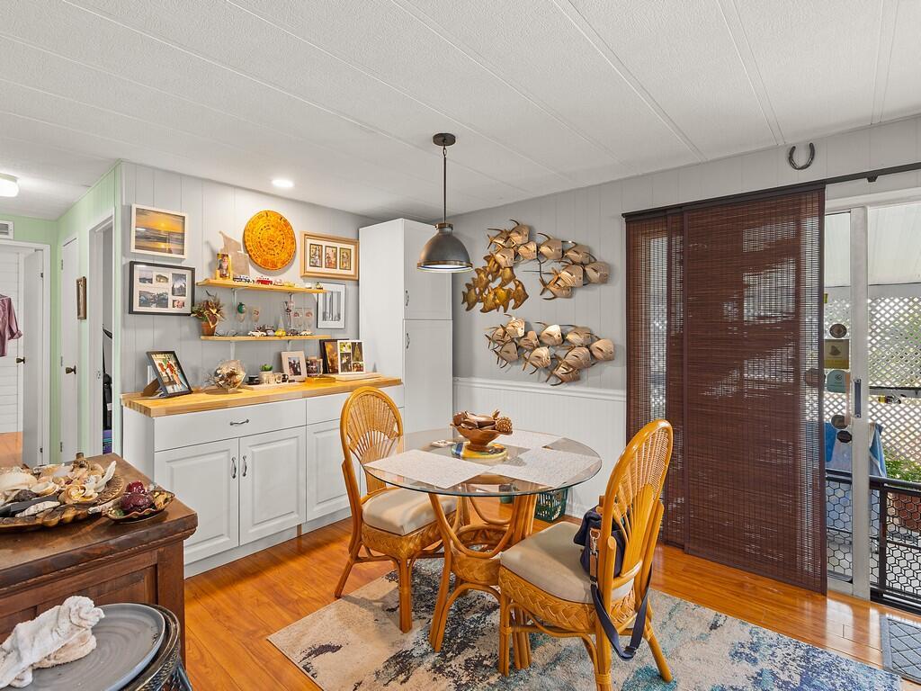 Pinelake Village - Residential