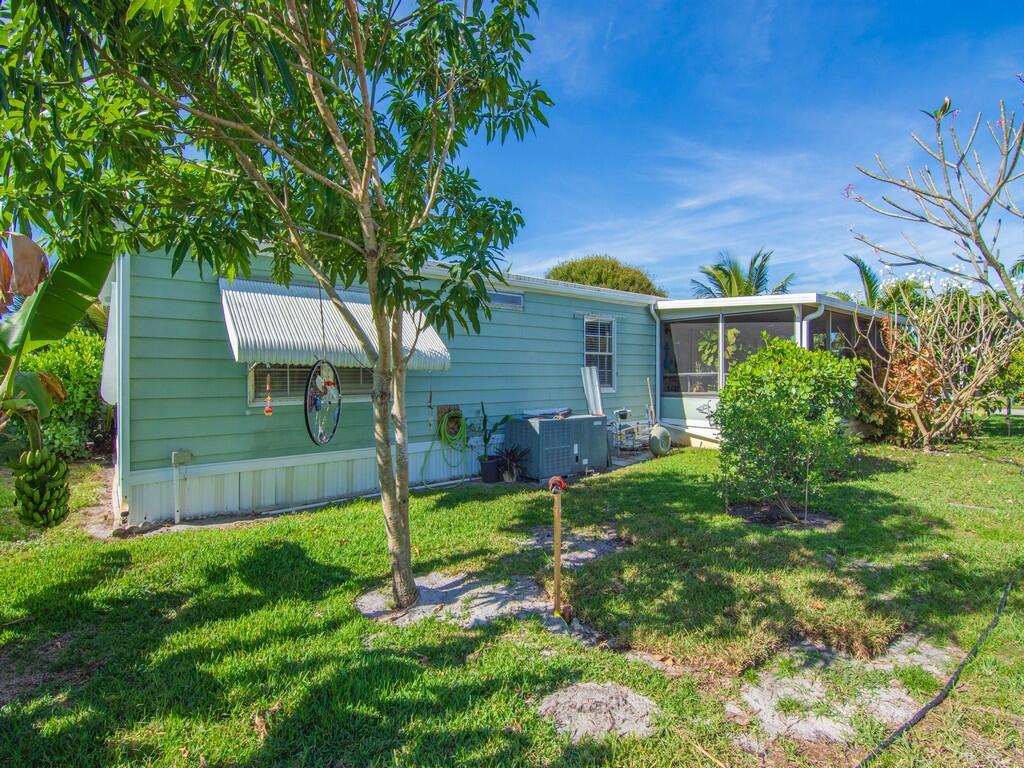 Pinelake Village - Residential