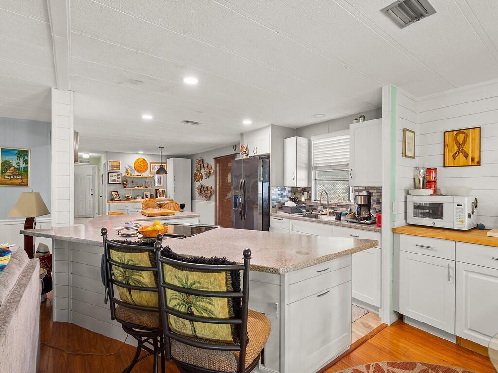 Pinelake Village - Residential