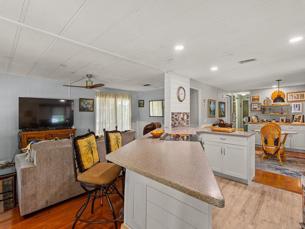 Pinelake Village - Residential