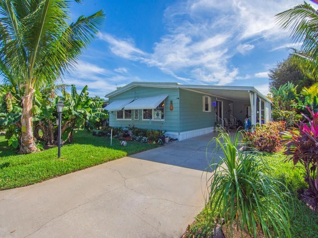 Photo of 461 Onyx Way, Jensen Beach, FL 34957 (MLS # R11147753)