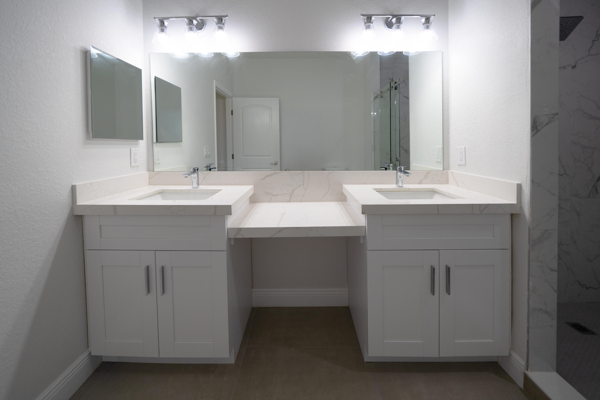 333 NW 41st Street 337