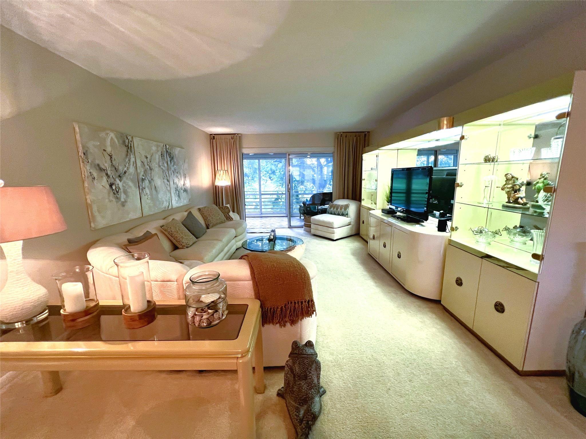 3202 Portofino Point L-2