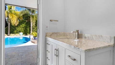 Tiny photo for 5830 NE 21ST Avenue, Fort Lauderdale, FL 33308 (MLS # B26089235)