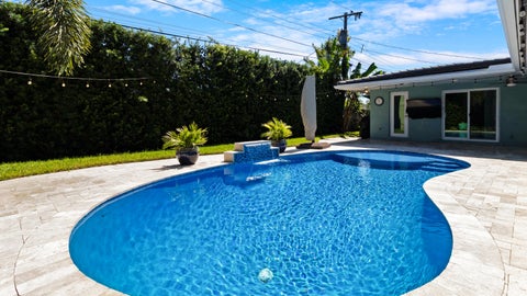 Tiny photo for 5830 NE 21ST Avenue, Fort Lauderdale, FL 33308 (MLS # B26089235)