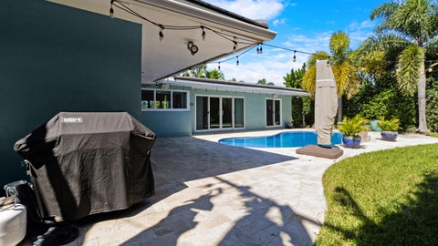 Tiny photo for 5830 NE 21ST Avenue, Fort Lauderdale, FL 33308 (MLS # B26089235)