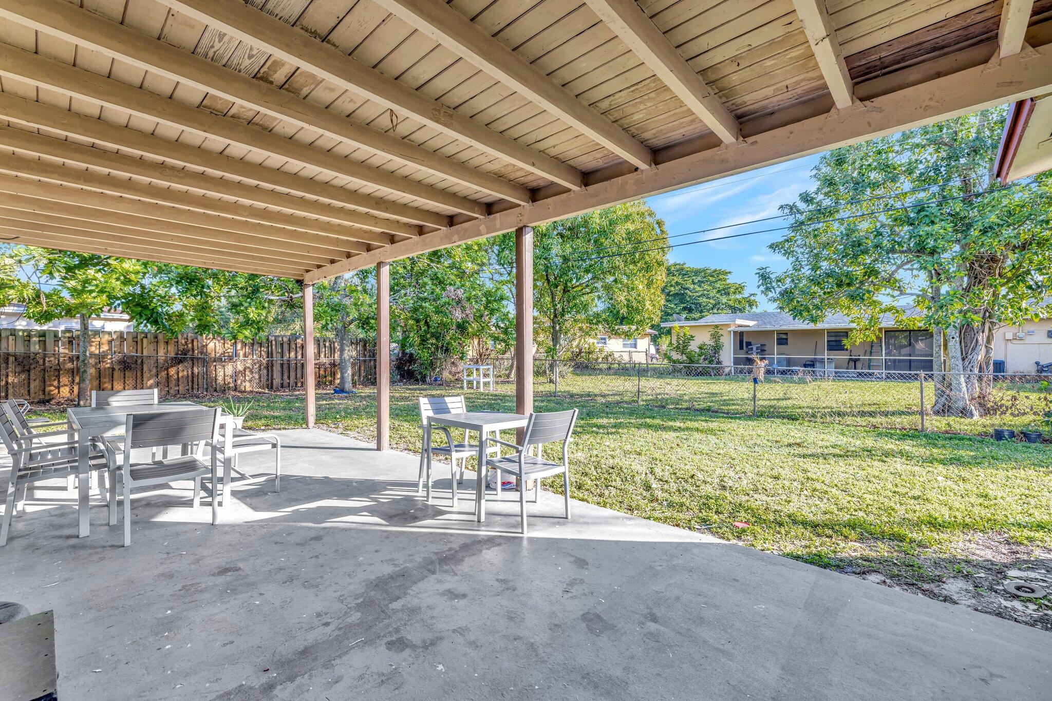 SUNRISE GOLF VILLAGE - Residential Lease