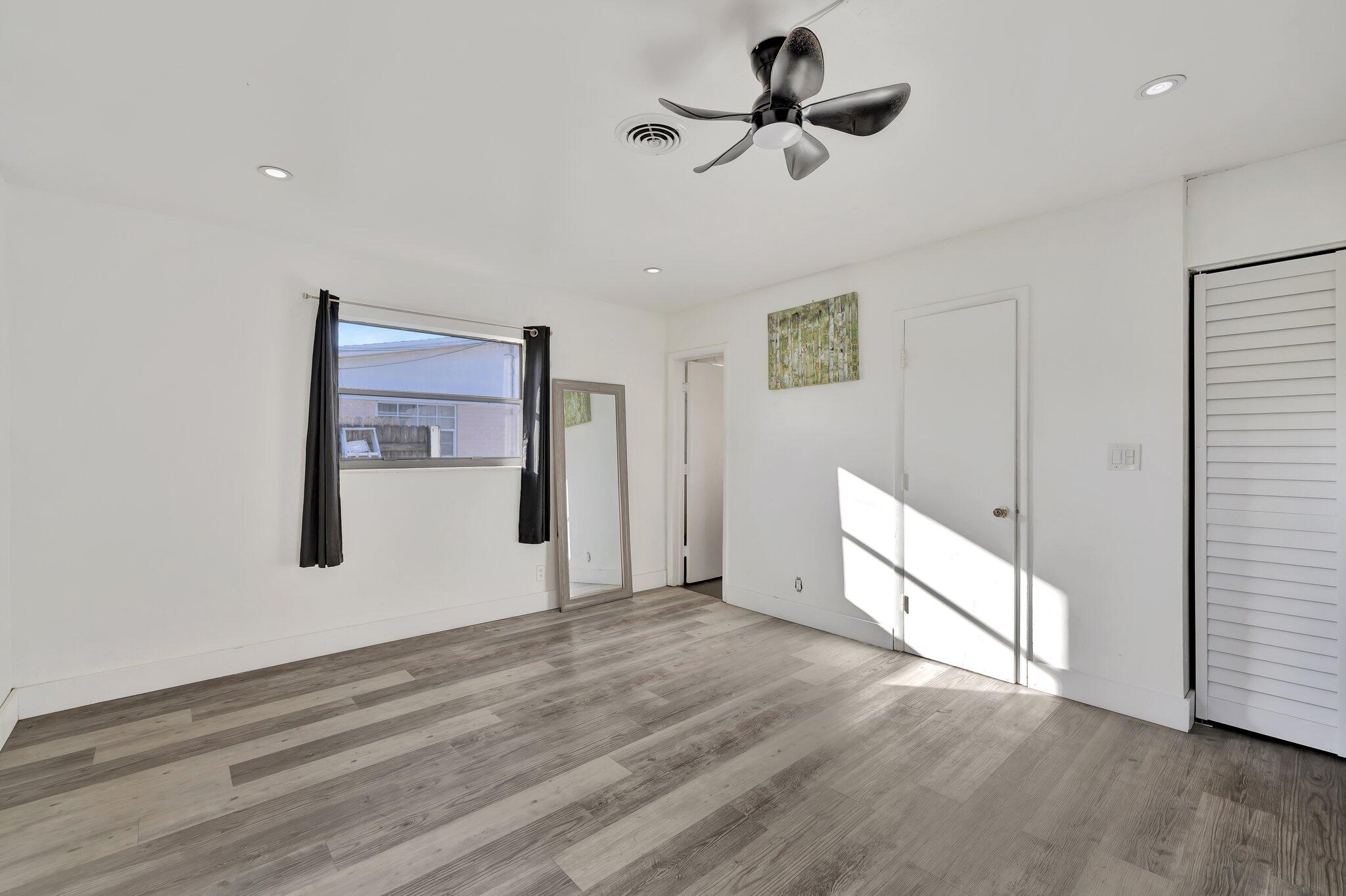 SUNRISE GOLF VILLAGE - Residential Lease