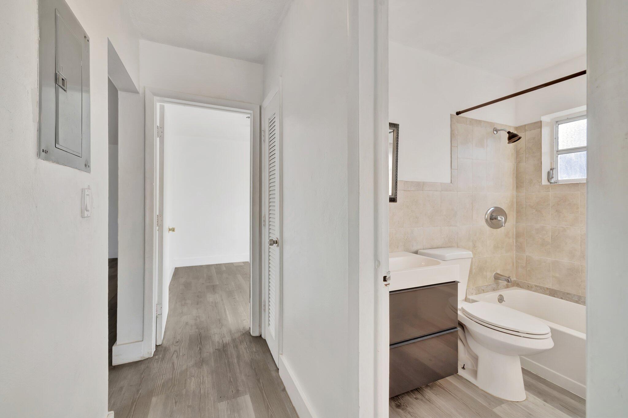 SUNRISE GOLF VILLAGE - Residential Lease