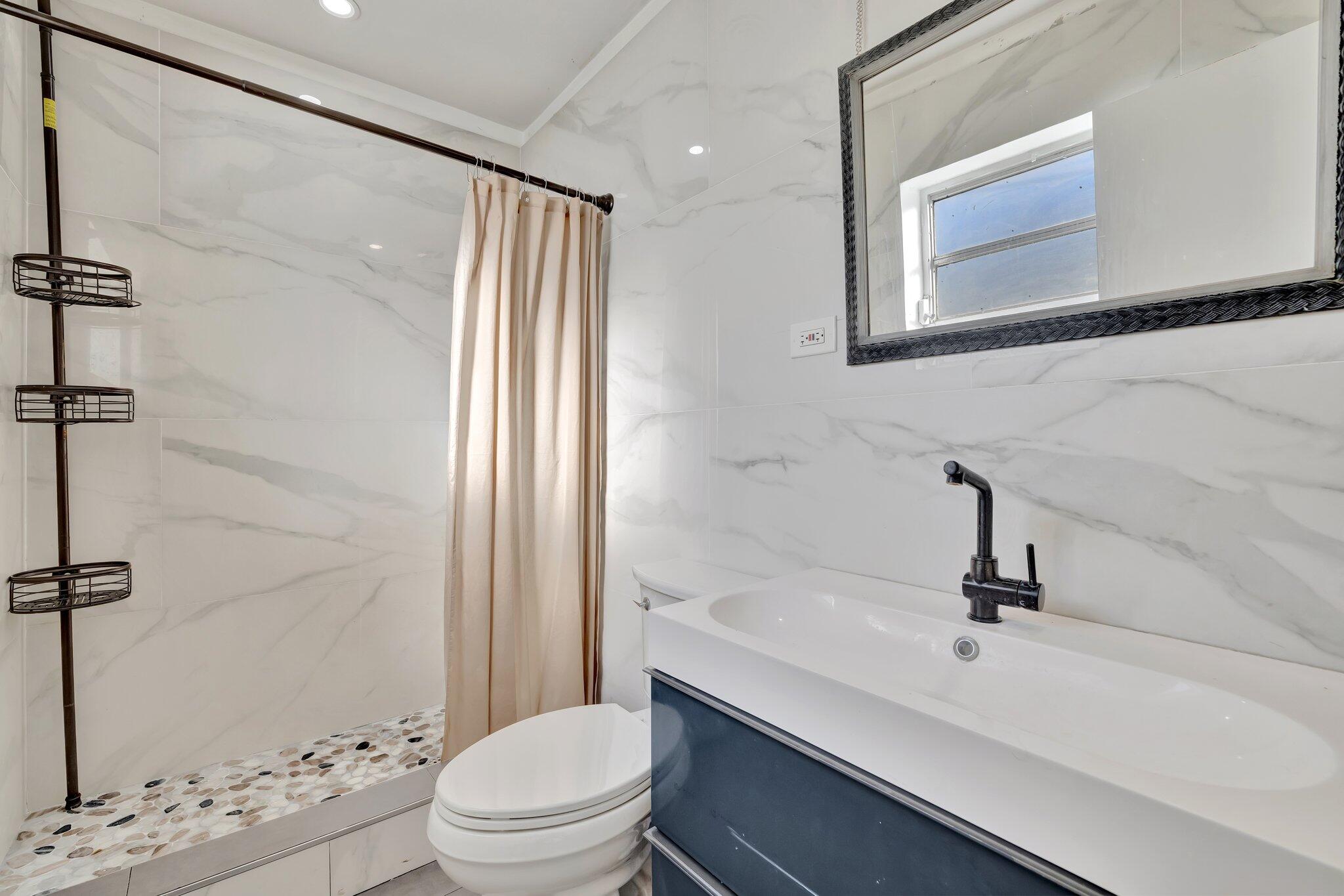 SUNRISE GOLF VILLAGE - Residential Lease