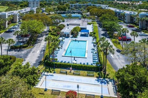 A home in Deerfield Beach