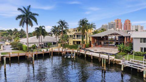 Tiny photo for 2601 NE 32nd Avenue, Fort Lauderdale, FL 33308 (MLS # B26048866)