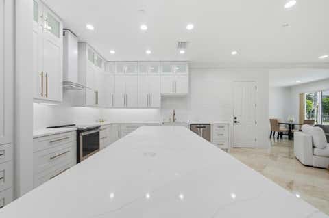 Tiny photo for 2601 NE 32nd Avenue, Fort Lauderdale, FL 33308 (MLS # B26048866)