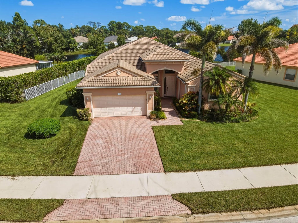 Photo of 1251 SE Illusion Isle Way, Stuart, FL 34997 (MLS # B26078678)