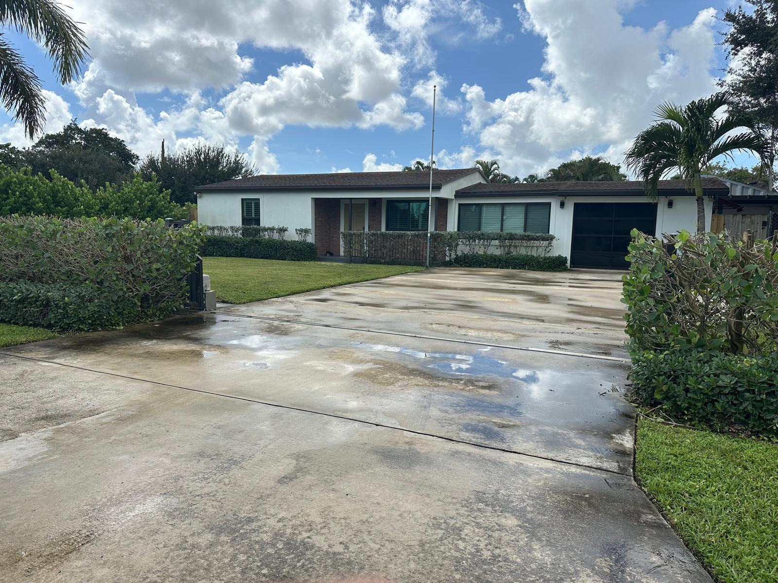 MEADOW PARK - Residential Lease