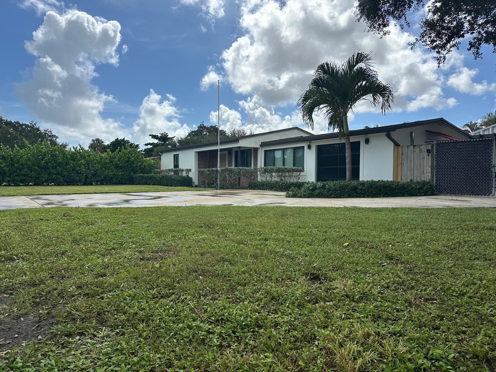 MEADOW PARK - Residential Lease