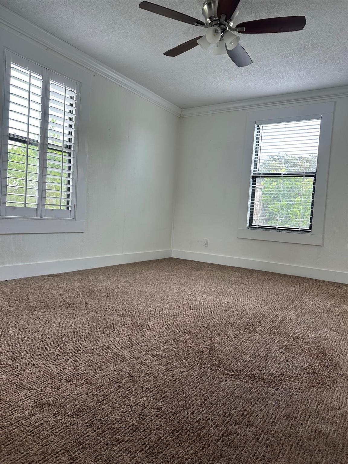 MEADOW PARK - Residential Lease