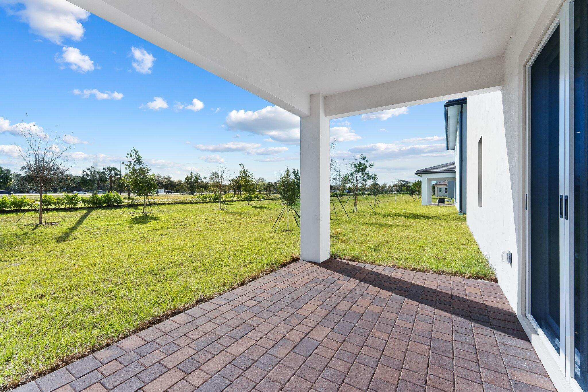 12240 SW 44th Court