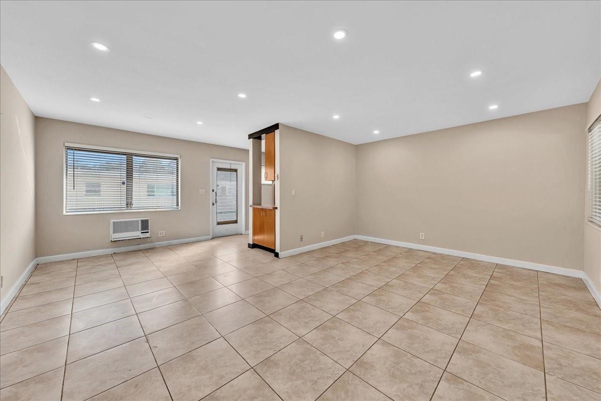 JEFFERSON APTS CO-OP - Residential