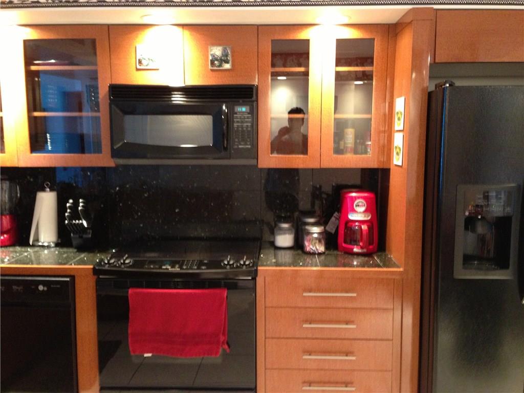 Renaissance I - Residential Lease