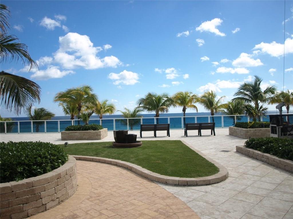 Renaissance I - Residential Lease