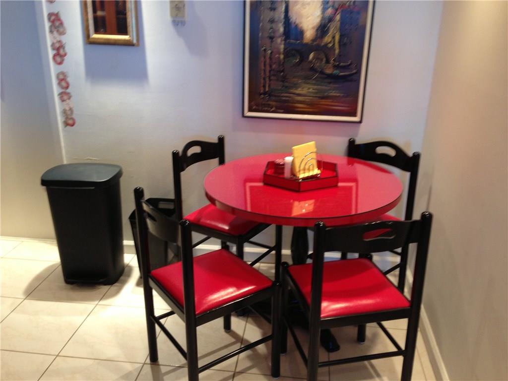 Renaissance I - Residential Lease