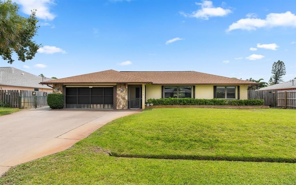 Photo of 1971 SE Benedictine Street, Port Saint Lucie, FL 34983 (MLS # R10715498)