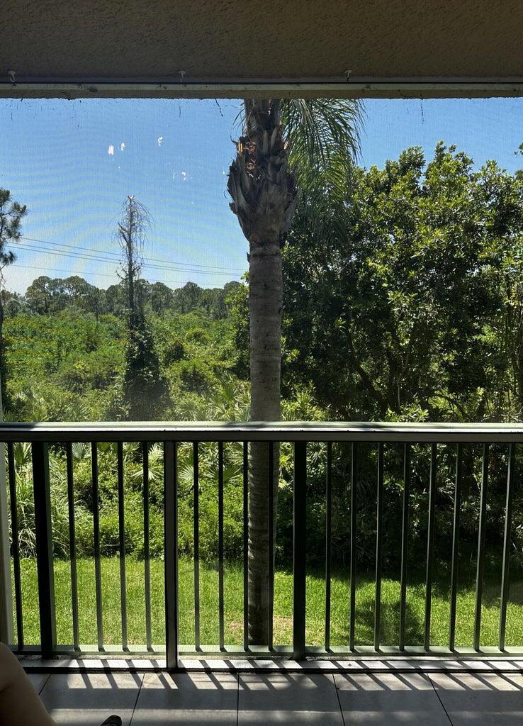 Live in the fabulous Portofino community. with amenities such as Racquet ball, Tennis, Pool, Gym, Picnic areas and more. Very close to Jensen's beach downtown and shopping mall plus stores like Lowell's, Walmart, BJ wholesale sale, etc. Nearby the unit itself has a fantastic view of a natural preserve